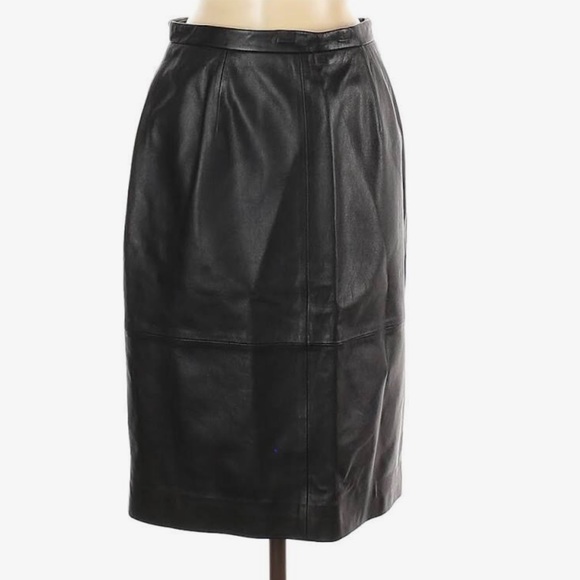 EUC Rena Rowan 100% Leather Black Skirt Size 4